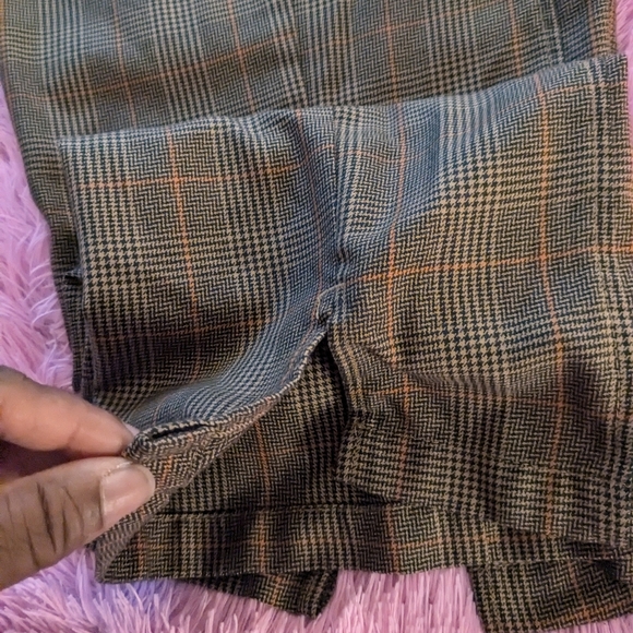 Capri slacks, Arizona, tan plaid large - Picture 3 of 3